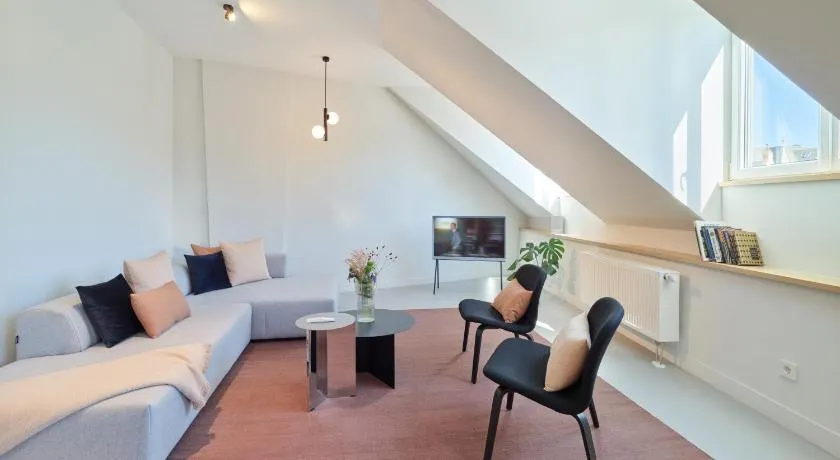 Style pur Designer Wohnung in Top Lage Bis zu 3 Personen Wittlich Zetrum - Image 1