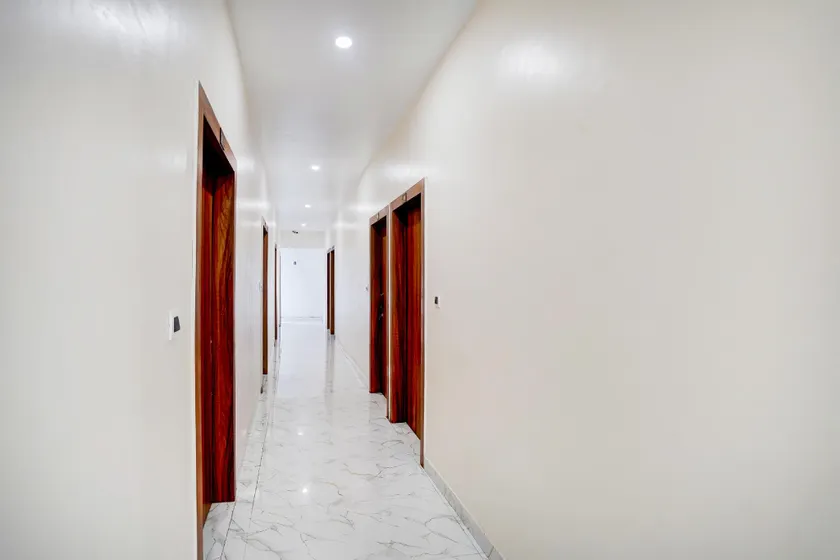 Hotel O Madhvam - Image 1