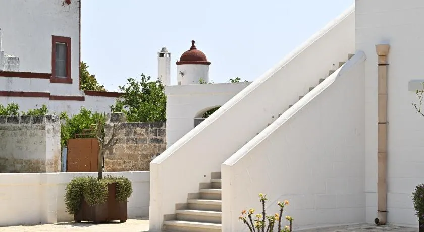 Corte di Torre Spaccata - Image 1
