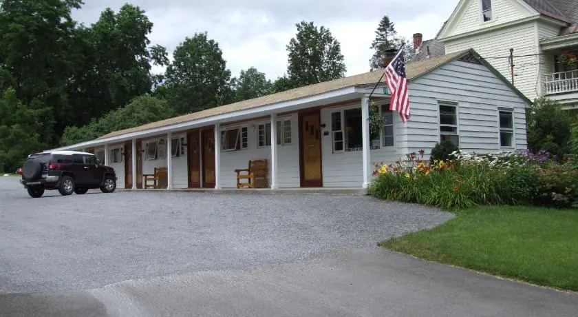 Mohican Motel - Image 1