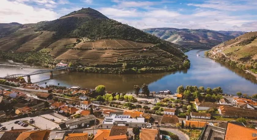 Douro Panorama Valley - Image 1