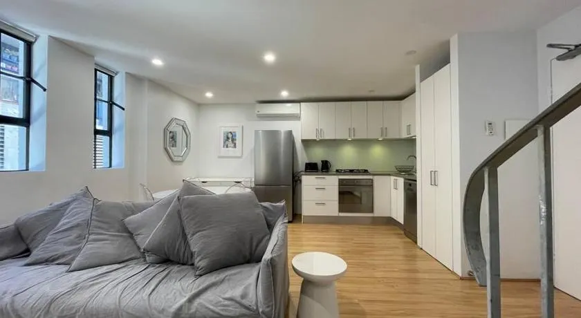 Modern 2 Bedroom Warehouse Conversion - Image 1