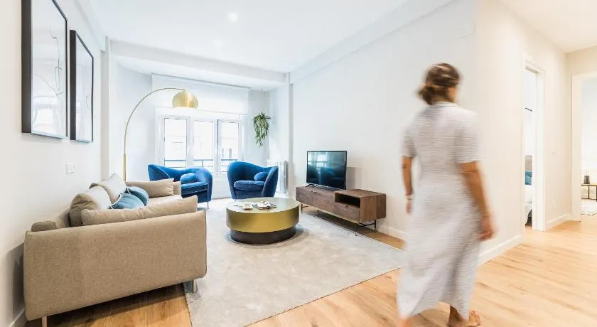 GRAN VIA SUITE: appartement supérieur pour 6 PAX. A 2min de la plage - Image 1