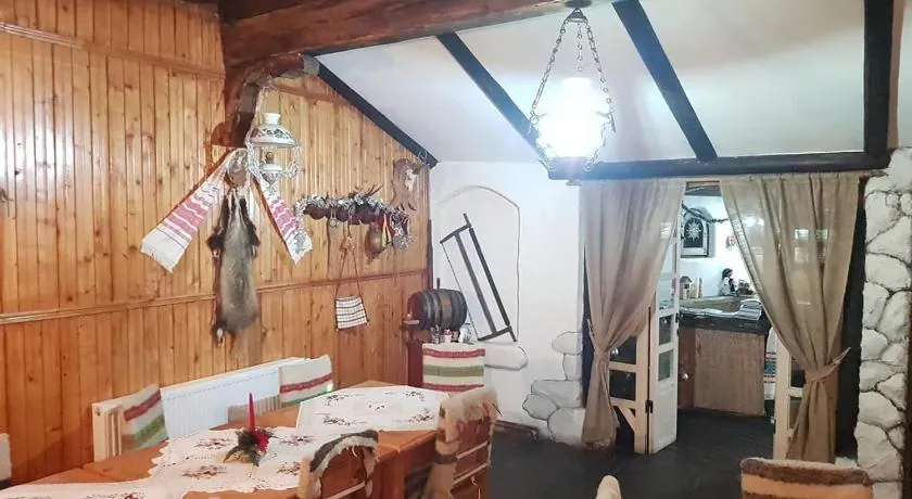 Căsuța din Povești - Image 1