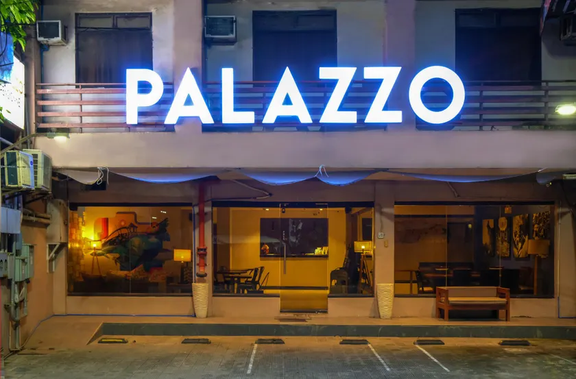 Palazzo Pensionne - Image 1