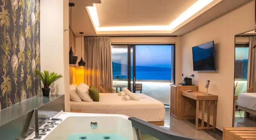 HOM54 Luxury Suites - Image 1