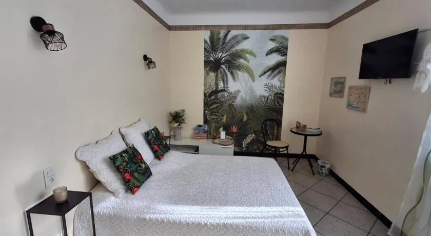 Chambre à louer à la nuitée - Image 1