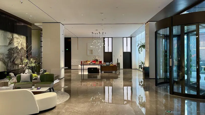 Yidu Comesun Hotel - Image 1