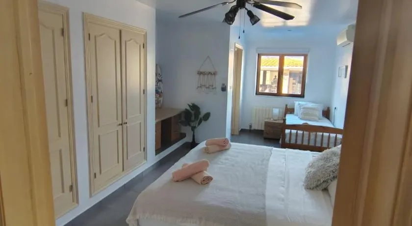 Natura Escapade Guesthouse - Image 1