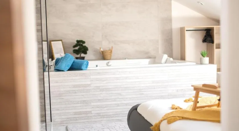 Lova Spa Saint-Etienne - Image 1