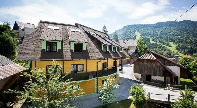 Podkoren Apartments - Image 1