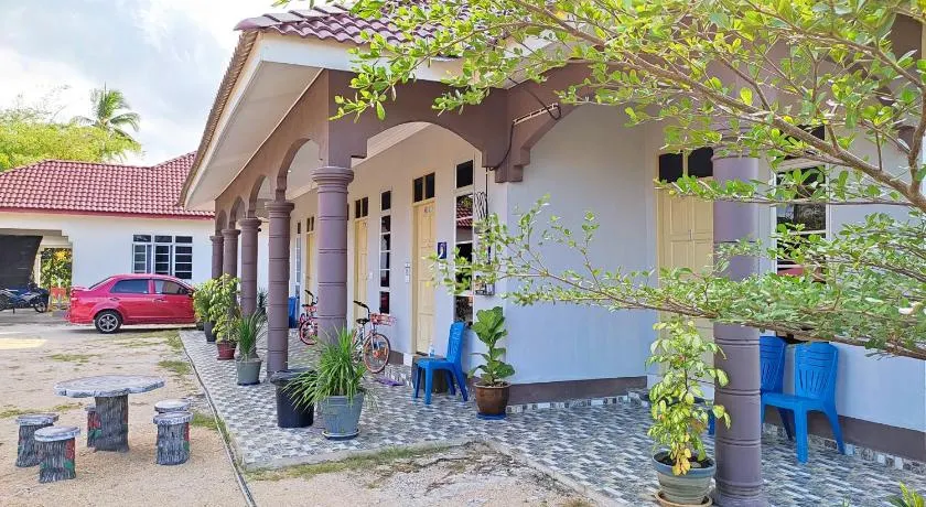 Desa Besut Inn - Image 1