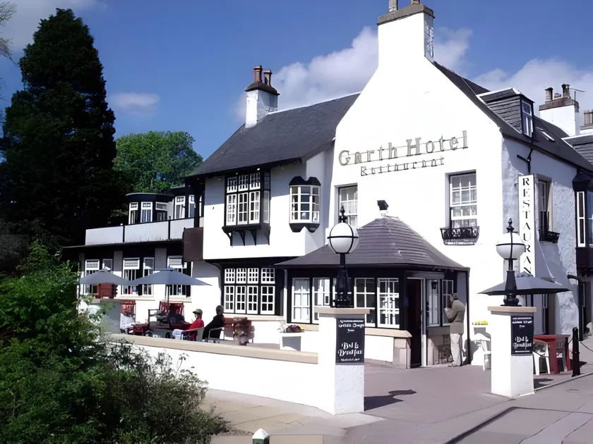 Garth Hotel - Image 1