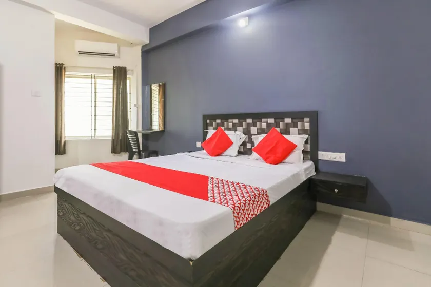OYO City Residence - Image 1
