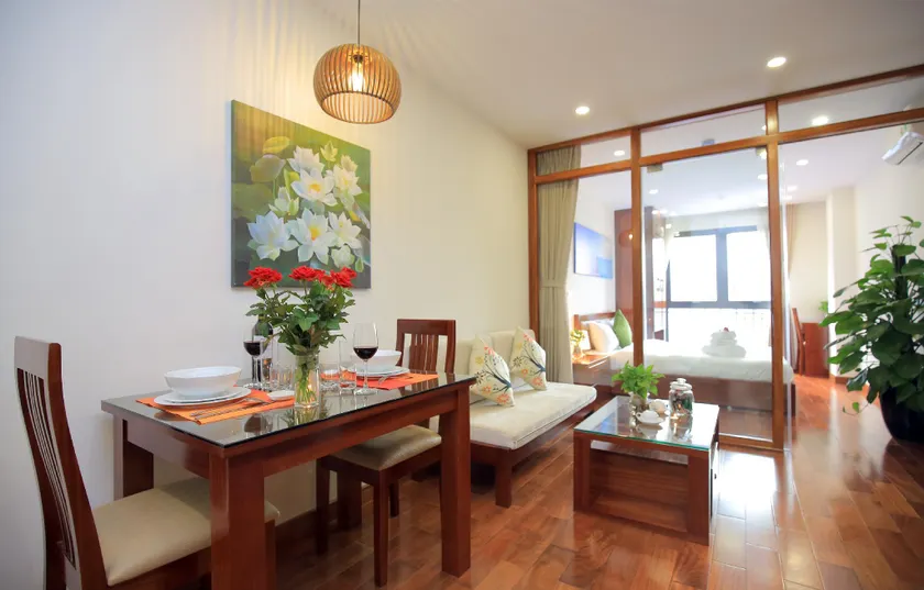 Sophie Golden Dao Tan (01 Bedroom - Deluxe) - Image 1