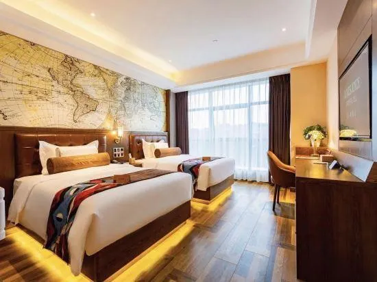 James Joyce Coffetel Hotel (Guiyang Railway Station Subway Station Qingyun Market) - Image 1
