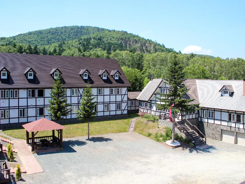 Petit Hotel Gracey Tomamu - Image 1