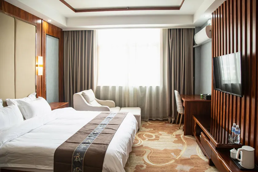 Quzhou Ying Hotel - Image 1