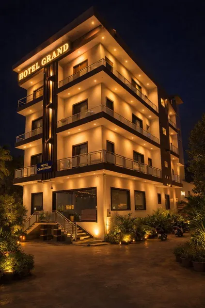 Grand View Hotel - Image 1