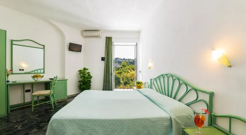 B&B Verde - Image 1