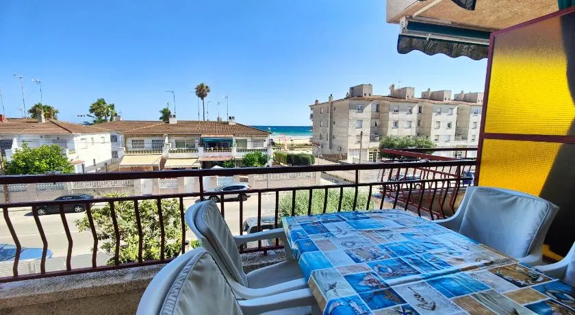 Apartamento en la playa - Image 1