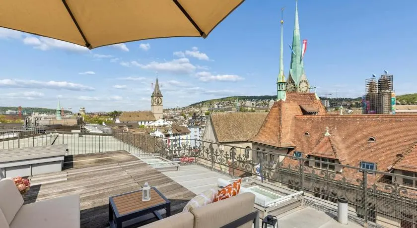IKON Old Town Penthouse AC, Lake & Mountain View - Image 1