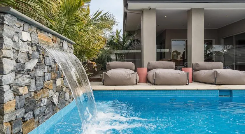 The Tranquil Retreat - Image 1