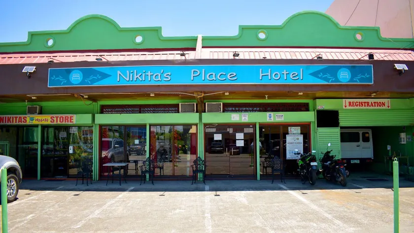 Nikitas Place and Hotel - Image 1