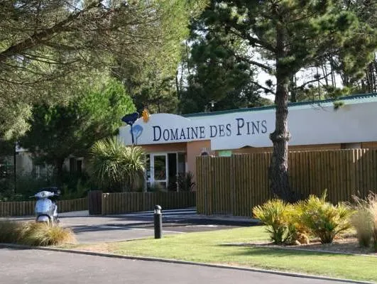 Cottages des Pins - Image 1