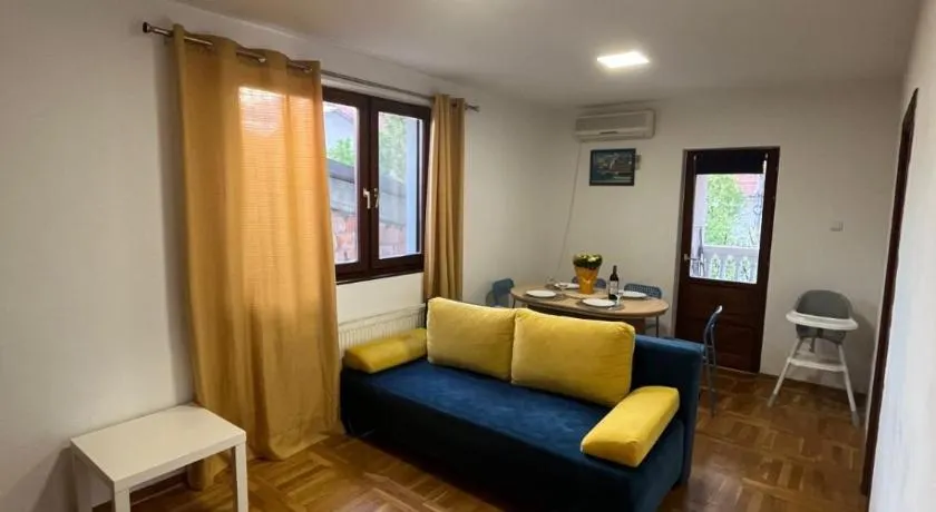 Plavi apartman Airport - Image 1