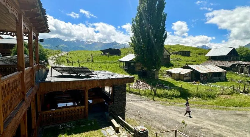 Guesthouse Lasharai - Image 1