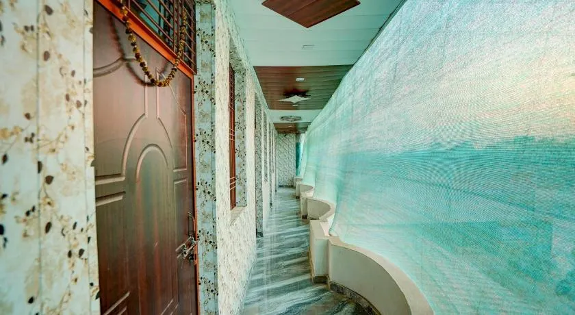 Hotel O Royal Prayag - Image 1