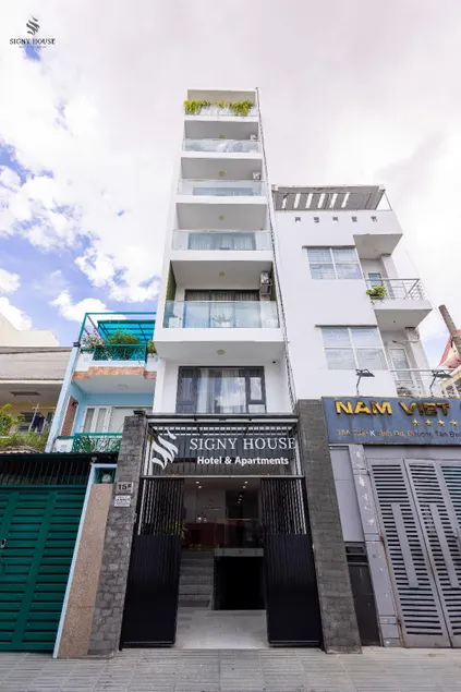 Signy House Residence - Tran Khanh Du - Image 1