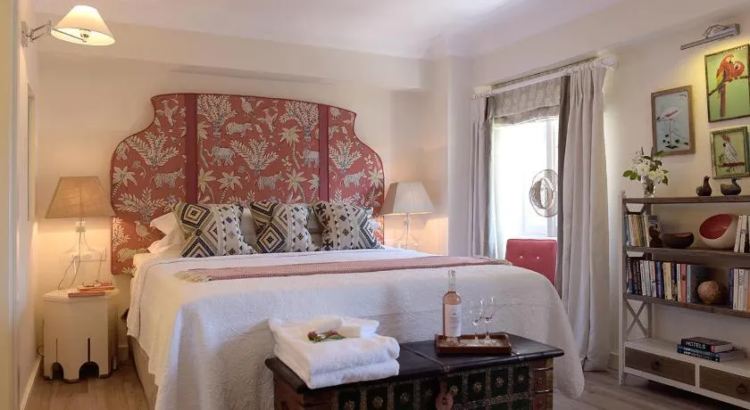 Durrell Liston Suites - Image 1