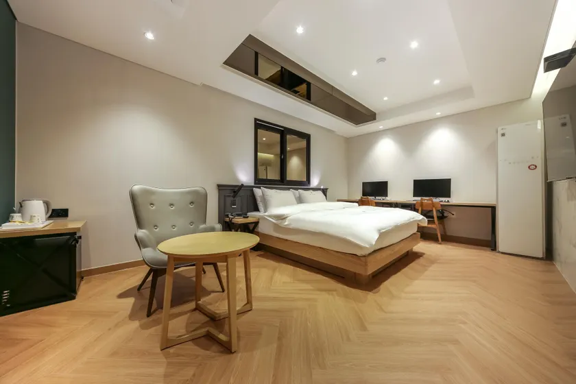 Daegu Dongdaegu Station Hotel js - Image 1