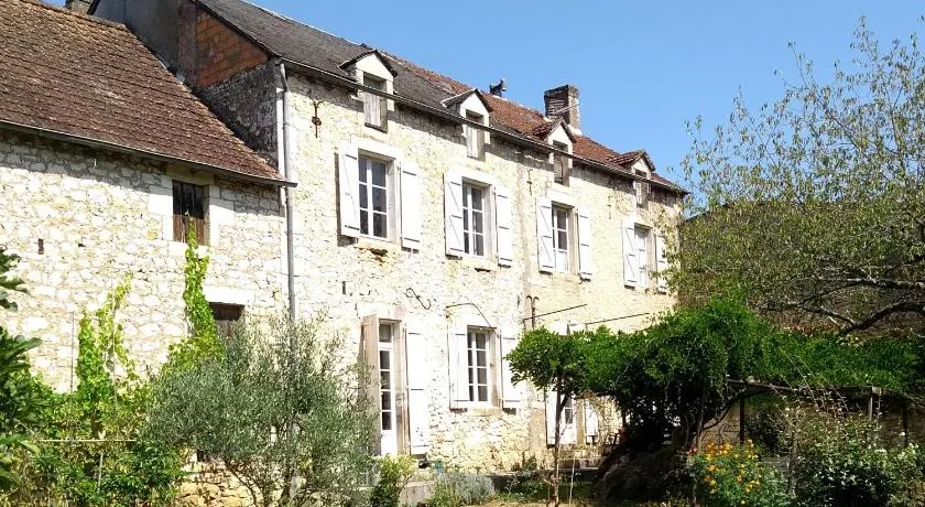 Oustal Laval - Image 1