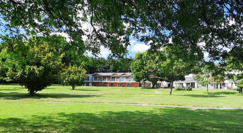 La Villa des Golf.e.s - Image 1