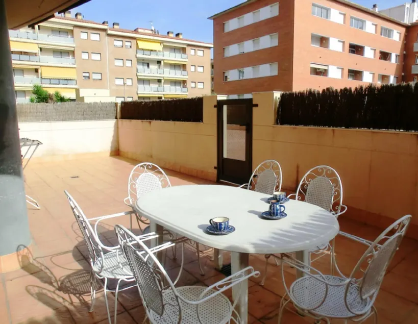 0331 Apartment in Lloret - Image 1