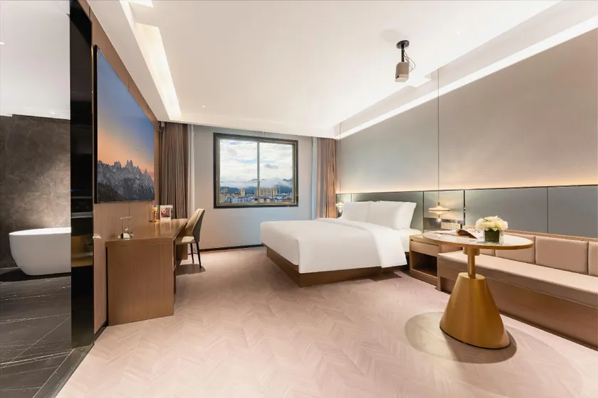 V-House Luxury Designer Hotel (Pujiang County People's Square Branch) - Image 1