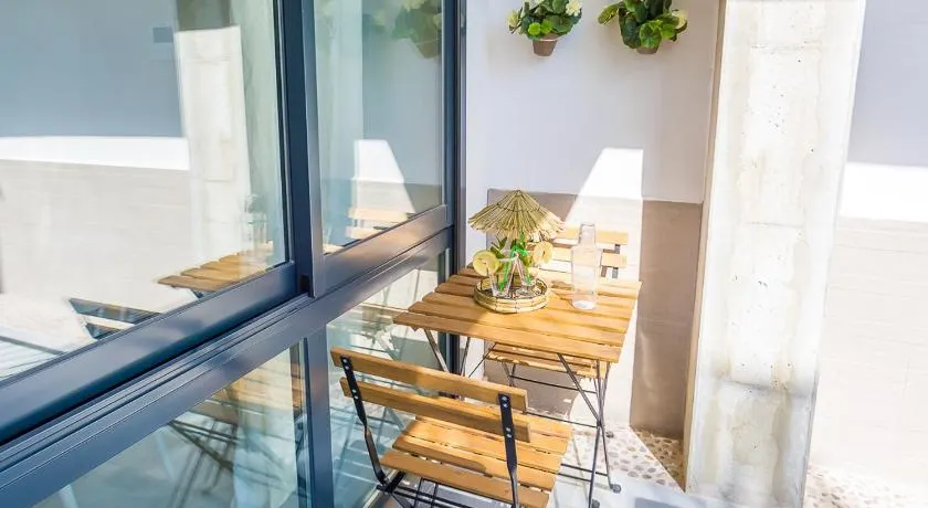 Sea & Wave Jara Boutique Apartment - Image 1