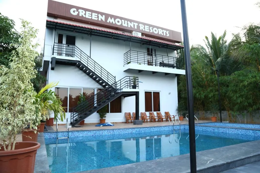 GREEN MOUNT RESORTS - Image 1
