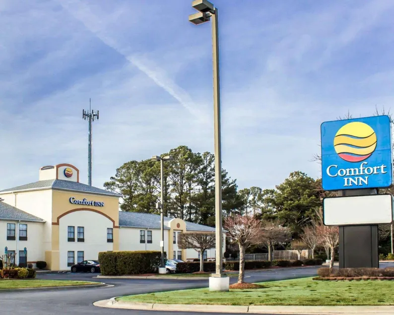 Comfort Inn - Image 1