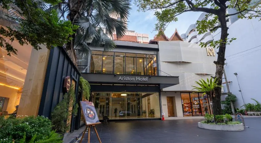 Ariston Hotel Bangkok - Image 1