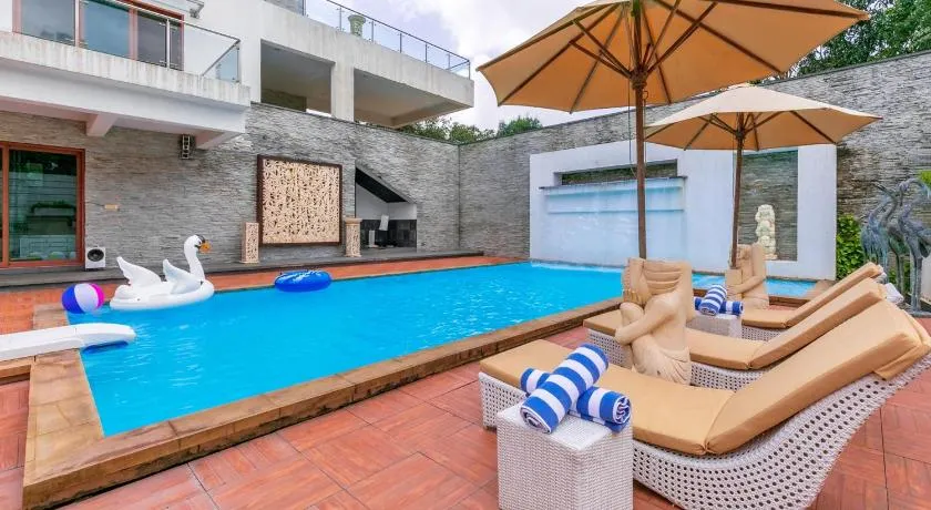 StayVista's Arihant Villa - 5BHK Near Lonavala Railway Station with Private Pool - Image 1