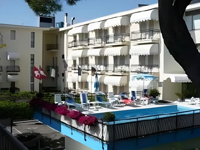 Hotel Jesulum - Image 1