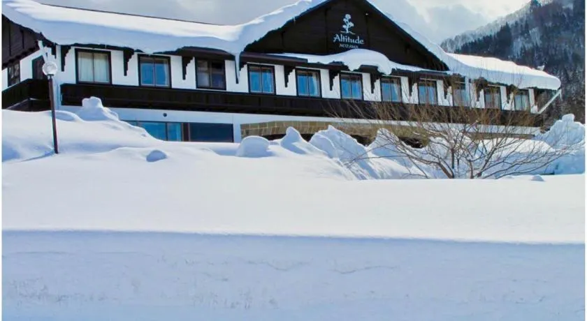 Altitude Nozawa - Image 1