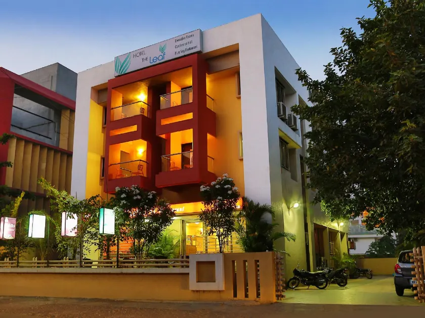 Hotel The Leaf - Image 1