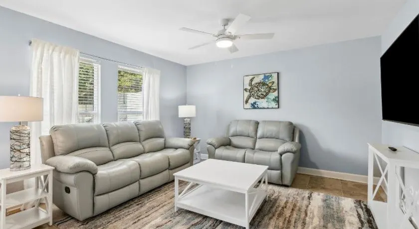 Cozy Pet Friendly 2BR - Fernandina Beach - Image 1
