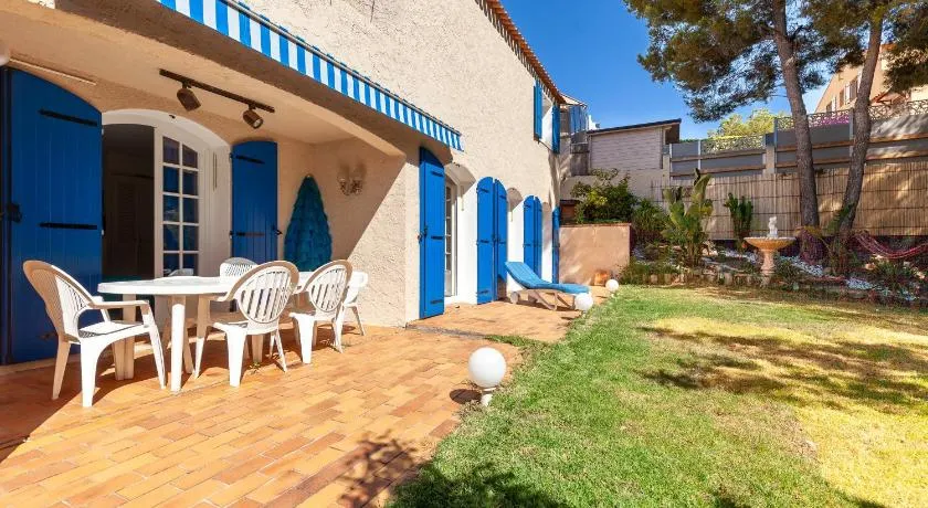 Villa 'Familidy' avec piscine privée, Wi-Fi et climatisation - Image 1