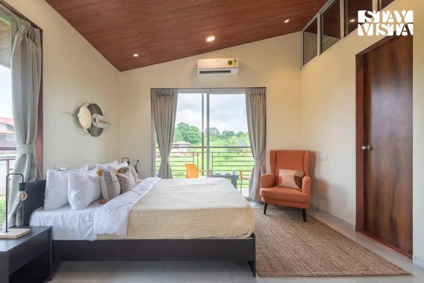 StayVista's Ravendell - Khopoli - 3BHK Pet-Friendly Villa with Infinity Pool - Image 1